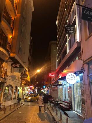 Bosphorus Family Old City Sirkeci - Görsel 5