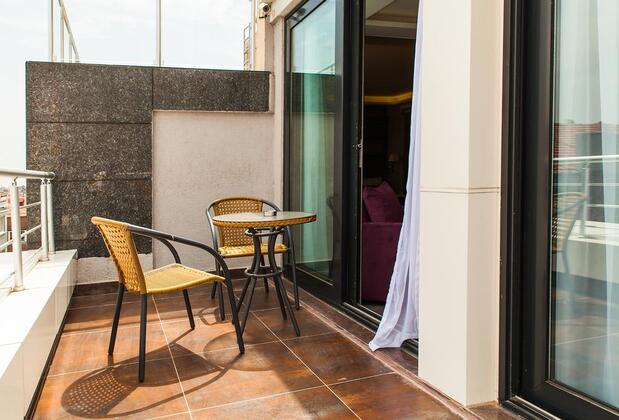 Near Hotel - Görsel 5