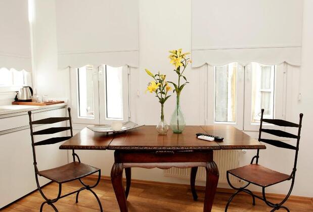 The White Swan Suites İstanbul - Görsel 15