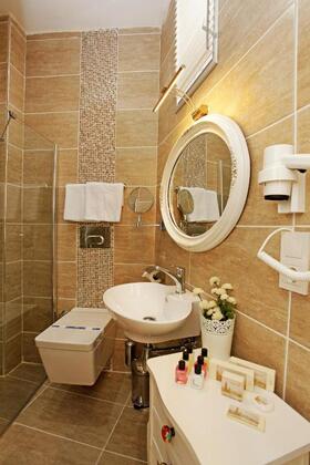 The White Swan Suites İstanbul - Görsel 17