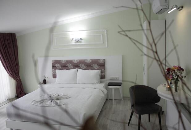 The Wolf Hotel - Görsel 14