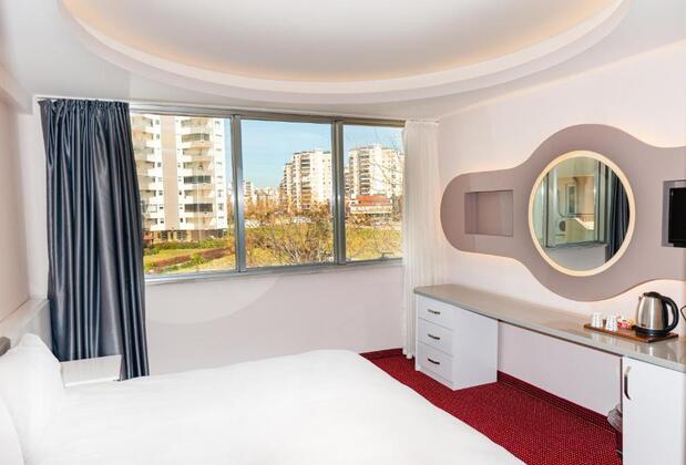 Is Hotel - Görsel 29