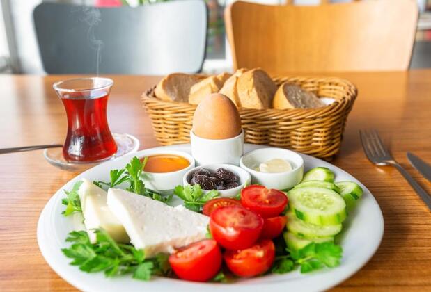 Is Hotel - Görsel 9