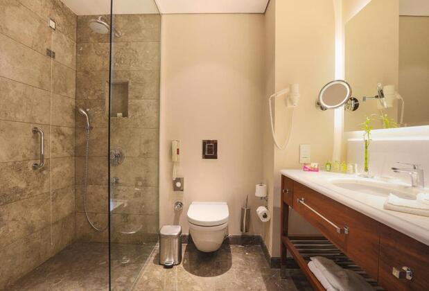 Crowne Plaza İstanbul Oryapark - Görsel 27
