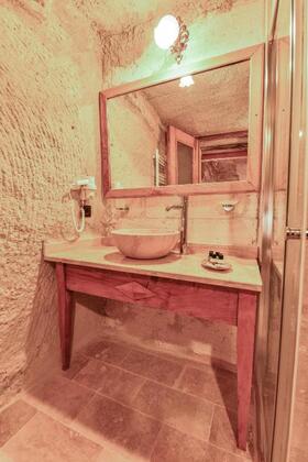 Mosaic Cave Hotel - Görsel 13