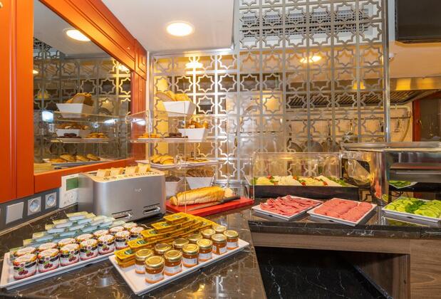 Blue Gilroy Hotel - Görsel 14