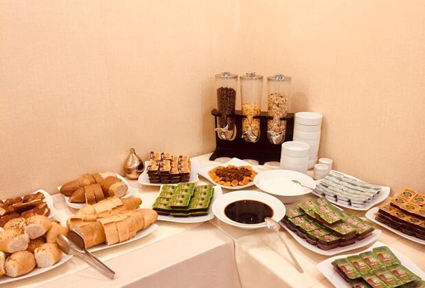 Deluxe Newport Hotel - Görsel 20