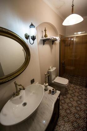 Ottoman Suites By Sera House - Görsel 15