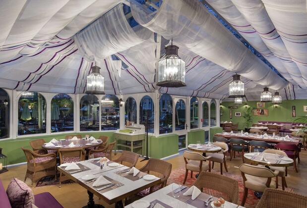 Hagia Sofia Mansions İstanbul Curio Collection by Hilton - Görsel 11