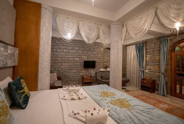 Riverside Inn Otel - Görsel 39