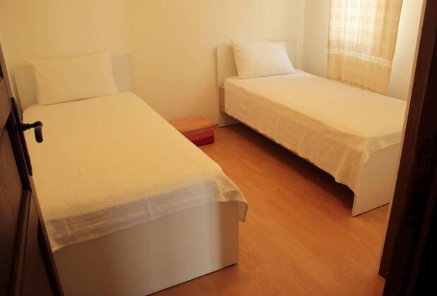 Neon Türkbükü Evleri - Görsel 16