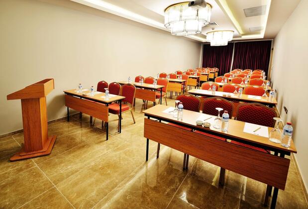 Best Western Plus Center Hotel - Görsel 6