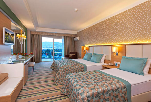 Royal Garden Select Hotel - Görsel 25