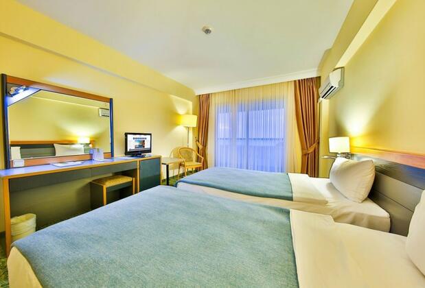 Marina Hotel & Suites - Görsel 26