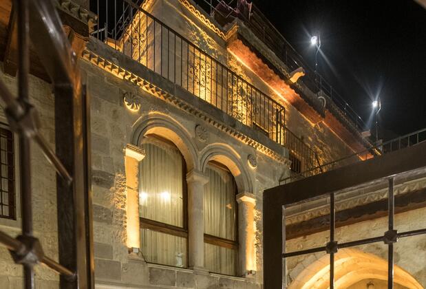 Charming Cave Hotel - Görsel 3