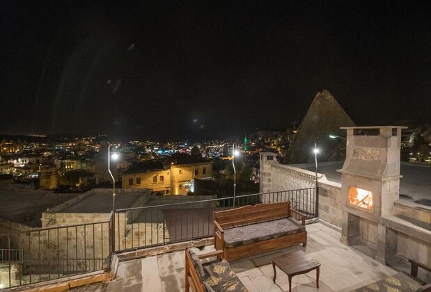 Charming Cave Hotel - Görsel 5