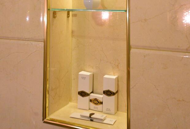 My Golden Hotel - Görsel 16