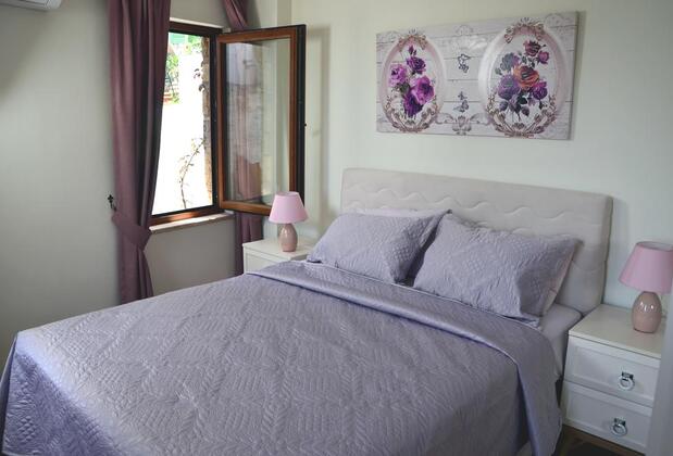 Hades Stone Home - Görsel 19