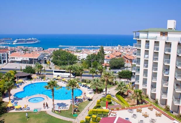 Royal Palace Kuşadası Hotel - Görsel 4