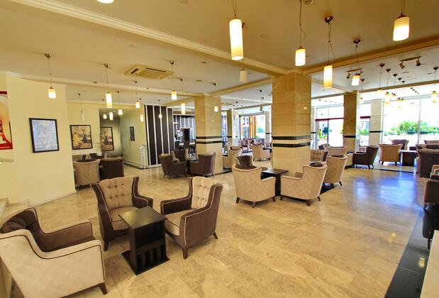 Royal Palace Kuşadası Hotel - Görsel 7