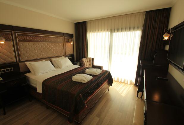 Royal Palace Kuşadası Hotel - Görsel 18