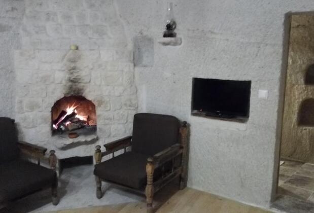 Mountain Cave Hotel - Görsel 3