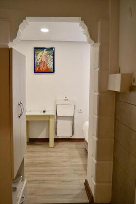 Deniz Pansiyon Alsancak - Görsel 4