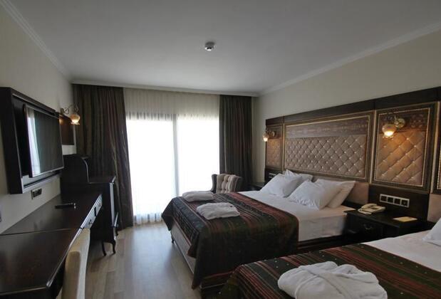 Royal Palace Kuşadası Hotel - Görsel 21
