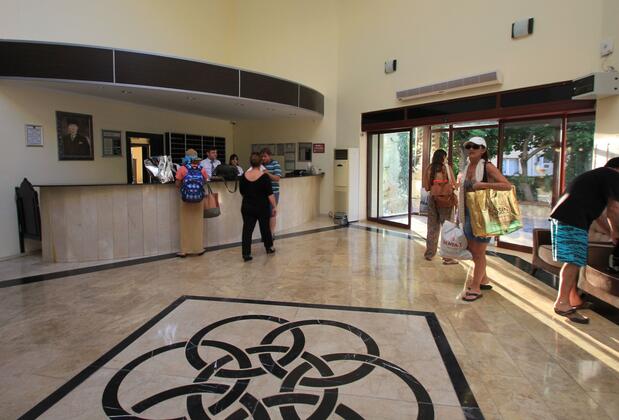 Royal Palace Kuşadası Hotel - Görsel 6