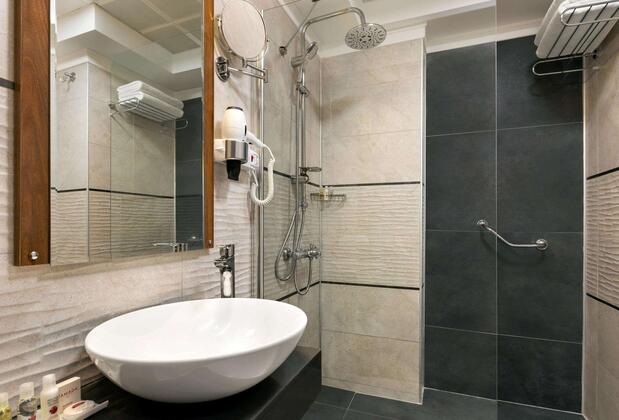 Ramada by Wyndham Van - Görsel 14