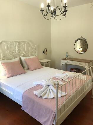 Salkım Butik Otel Gökçeada - Görsel 9