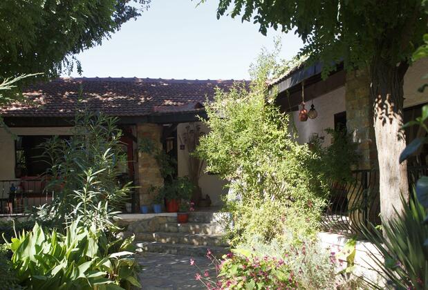 Bakkhos Guesthouse Kuşadası - Görsel 5