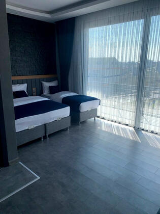 Melanj Airport Hotel - Görsel 12