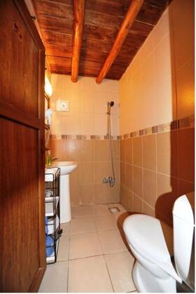 Ipekyolu Guesthouse - Görsel 11