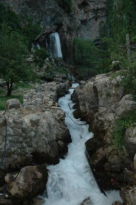 Kapuzbaşı Şelale Motel - Görsel 3