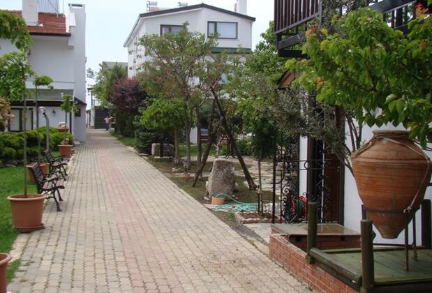 Hotel Ennis Inn - Görsel 12