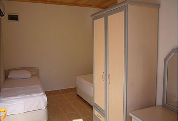 Özdemir Pansiyon Restaurant - Görsel 18