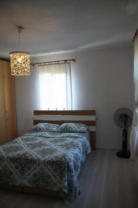 Beyaz Ev Gökçeada - Görsel 3