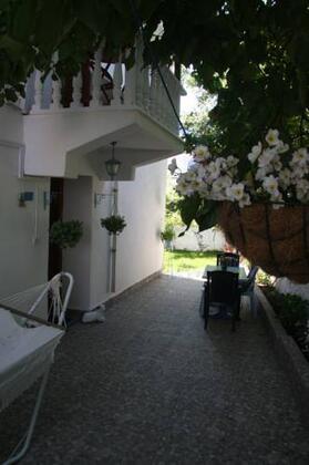 Beyaz Ev Gökçeada - Görsel 6