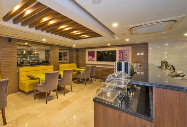 Darkmen Hotel - Görsel 34