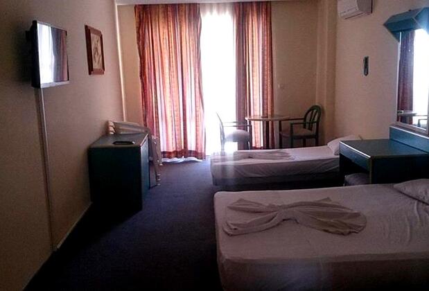 Zoro Beach Hotel - Görsel 6