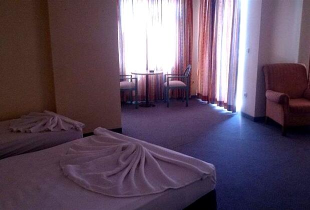 Zoro Beach Hotel - Görsel 11