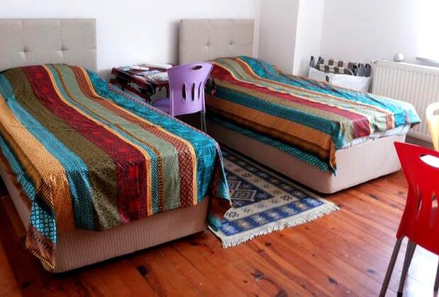 Adelante Trabzon Hostel Service - Görsel 9