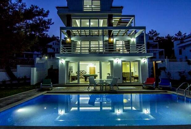 Luxury Pine Villa - Görsel 7