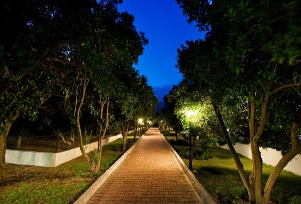 Castle Park Hotel - Görsel 9