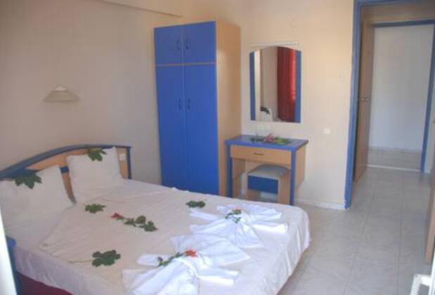 Musti's Family Apart - Görsel 12