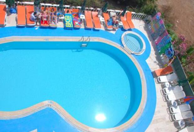 Musti's Family Apart - Görsel 9