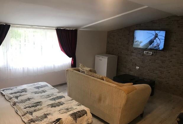 Can Otel ve Pansiyon Urla - Görsel 8