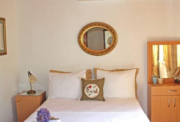 Bozcaada Butik Pansiyon - Görsel 19