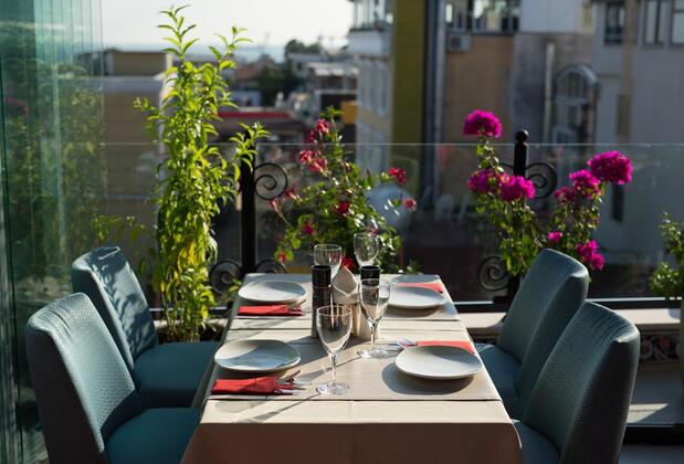 Tria Hotel İstanbul - Görsel 50
